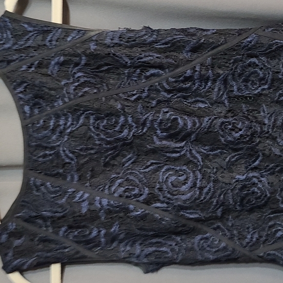 Ann Taylor Womens Lacy Sleeveless Dress Navy Rose Pattern size 6 GUC READ - Picture 2 of 4